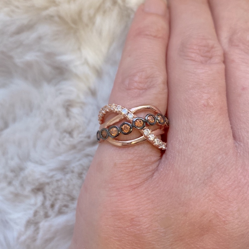NWOT rose gold crystal ring sz 5